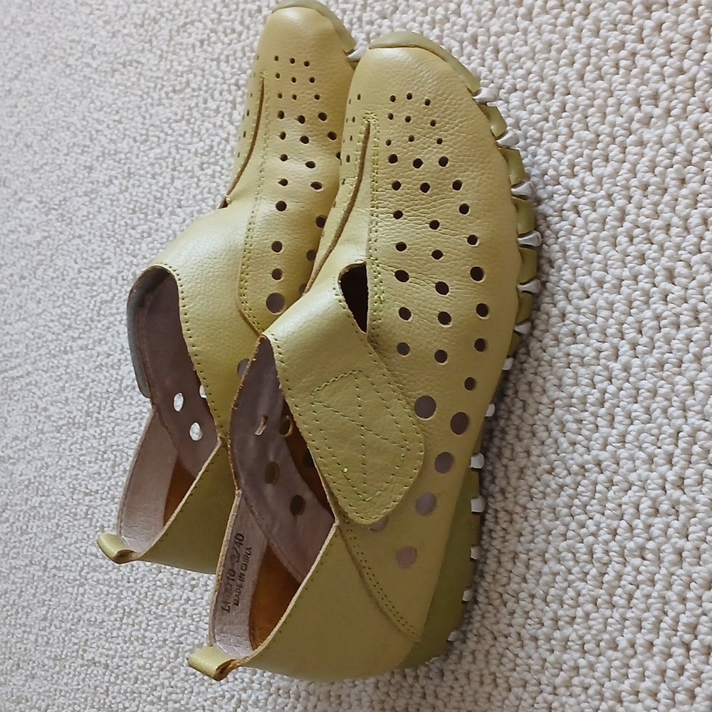 Lotfoot Shoes